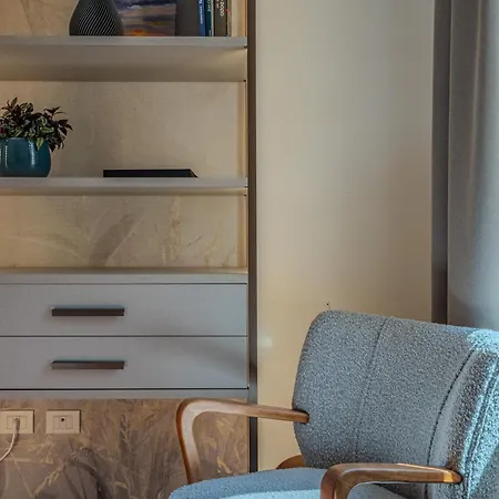 Greenlake Apt&parking * Como